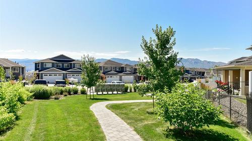 2383 Hawks Boulevard, West Kelowna, BC - Outdoor