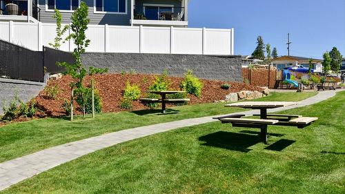 2383 Hawks Boulevard, West Kelowna, BC - Outdoor