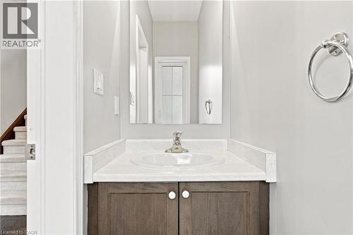 5065 Serena Drive, Beamsville, ON - Indoor Photo Showing Bathroom