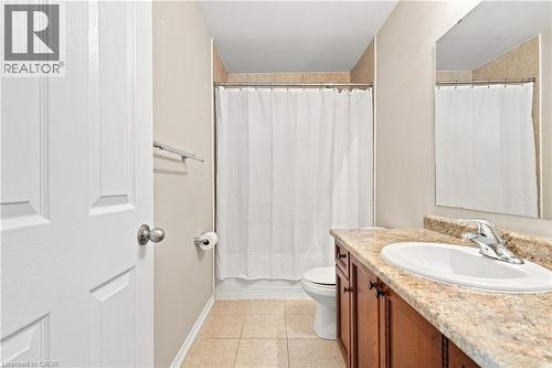 5065 Serena Drive, Beamsville, ON - Indoor Photo Showing Bathroom