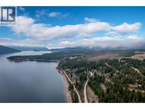 6474 Deer Run Road Lot# 11, Magna Bay, BC 