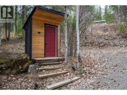 Outhouse, (room to change) unplumbed RV toilet, ready to be plumbed. - 6474 Deer Run Road Lot# 11, Magna Bay, BC 