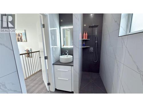 155 Caitlin Road, Christina Lake, BC - Indoor Photo Showing Other Room