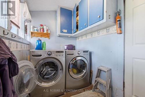 6345 Barker Street, Niagara Falls (Dorchester), ON - Indoor Photo Showing Laundry Room