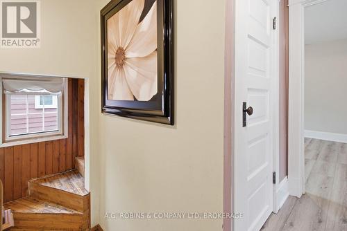 6345 Barker Street, Niagara Falls (Dorchester), ON - Indoor Photo Showing Other Room