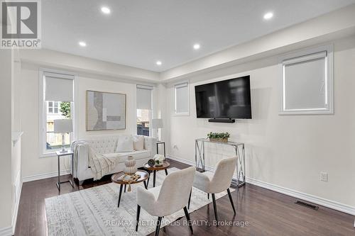 23 Gordon Cowling Street, Clarington, ON - Indoor Photo Showing Living Room