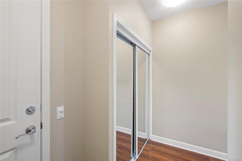 #433-650 Berwick Rd North, Qualicum Beach, BC - Indoor Photo Showing Other Room