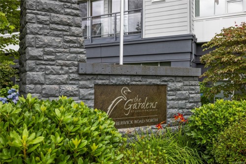 #433-650 Berwick Rd North, Qualicum Beach, BC - Outdoor