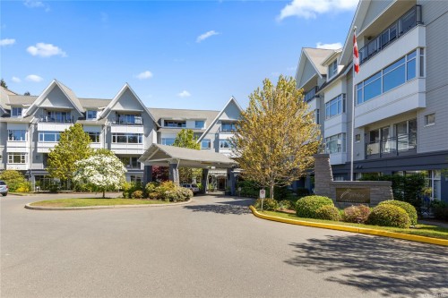 #433-650 Berwick Rd North, Qualicum Beach, BC - Outdoor With Facade