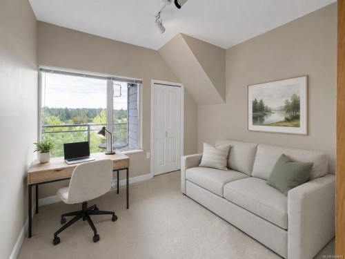 #433-650 Berwick Rd North, Qualicum Beach, BC - Indoor
