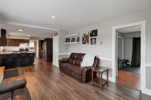 230 Carolyn Rd, Campbell River, BC 