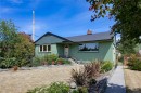 2471 Dryfe St, Oak Bay, BC 