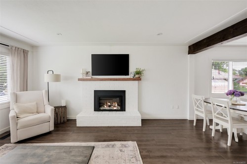 3128 Quadra St, Victoria, BC 