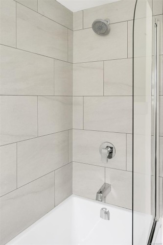 3128 Quadra St, Victoria, BC 