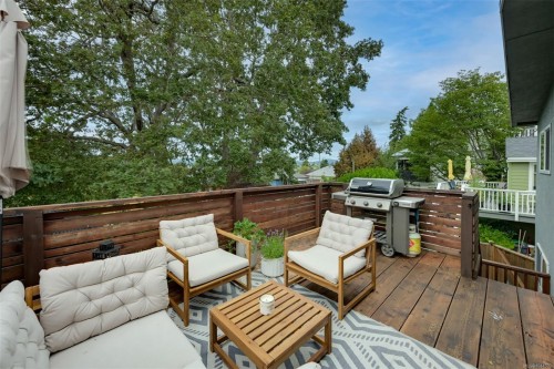 3128 Quadra St, Victoria, BC 