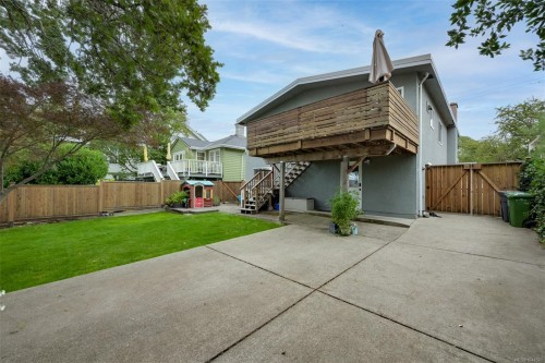 3128 Quadra St, Victoria, BC 