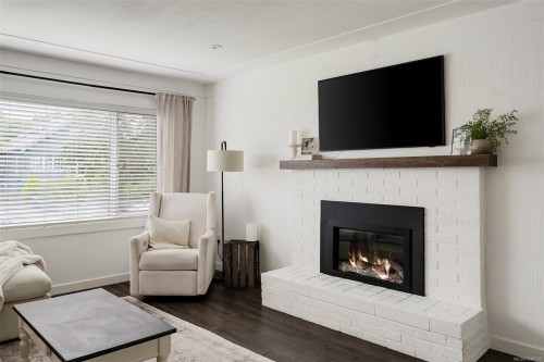 3128 Quadra St, Victoria, BC 