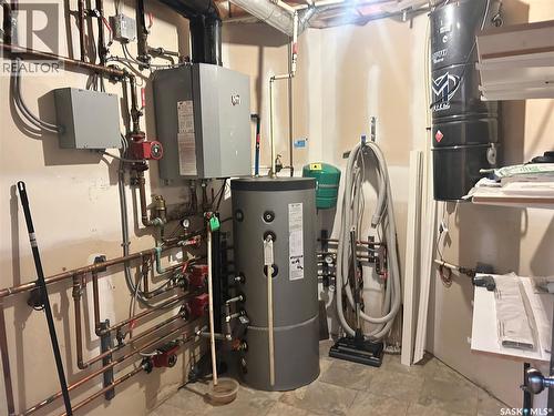 1 Telfer Bay, Prince Albert, SK - Indoor Photo Showing Basement