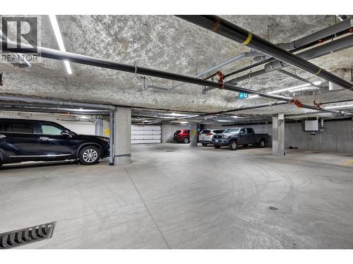 651 Dunes Drive Unit# 306, Kamloops, BC - Indoor Photo Showing Garage