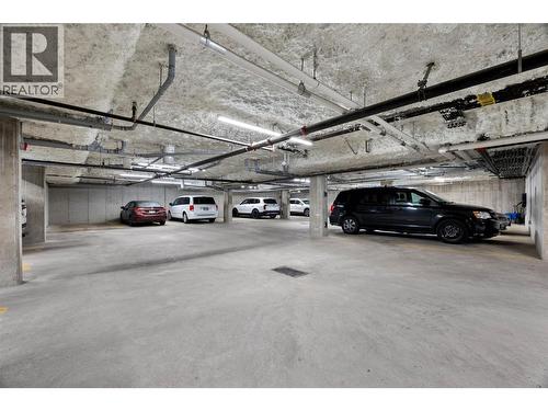 651 Dunes Drive Unit# 306, Kamloops, BC - Indoor Photo Showing Garage