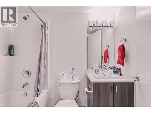 725 Academy Way Unit# 115, Kelowna, BC - Indoor Photo Showing Bathroom