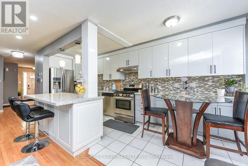 200 Winners Circle, Brampton, ON - Indoor Photo Showing Kitchen With Upgraded Kitchen