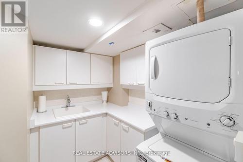 309 - 75 York Mills Road, Toronto, ON - Indoor Photo Showing Laundry Room