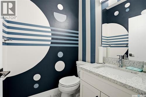 206 Kenaschuk Union, Saskatoon, SK - Indoor Photo Showing Bathroom