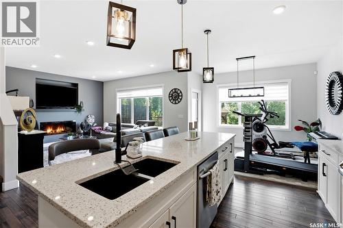 206 Kenaschuk Union, Saskatoon, SK - Indoor Photo Showing Kitchen With Double Sink With Upgraded Kitchen