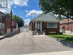 482 WARDEN AVENUE Toronto, ON M1L 3Z1