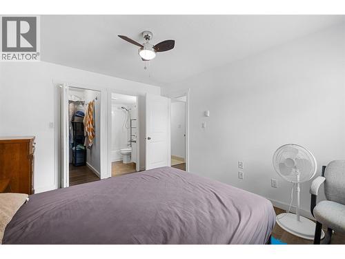 735 Cook Road Unit# 104C, Kelowna, BC - Indoor Photo Showing Bedroom