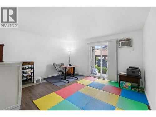 735 Cook Road Unit# 104C, Kelowna, BC - Indoor
