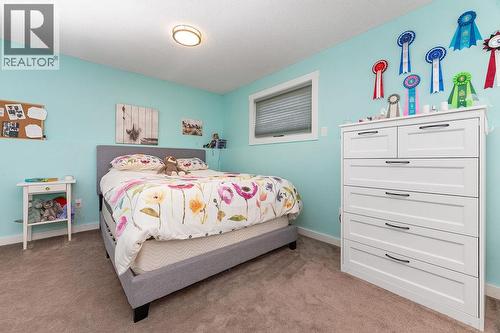 1110 6Th Street S, Invermere, BC - Indoor Photo Showing Bedroom