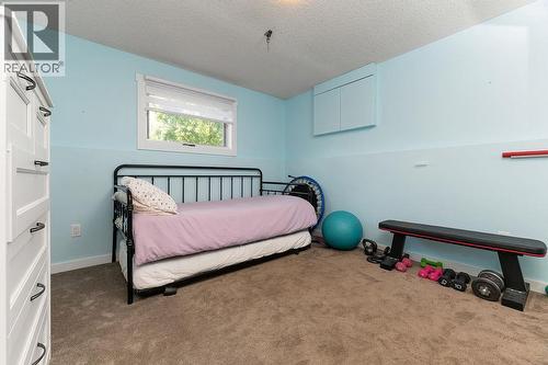 1110 6Th Street S, Invermere, BC - Indoor Photo Showing Bedroom