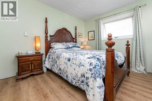 1110 6Th Street S, Invermere, BC - Indoor Photo Showing Bedroom