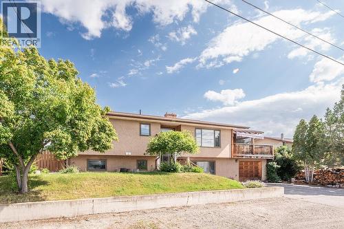1110 6Th Street S, Invermere, BC - Outdoor