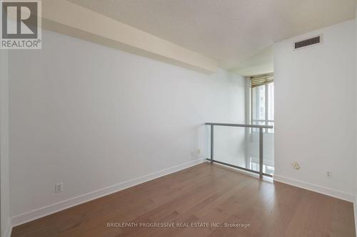 509 - 1 Avondale Avenue, Toronto, ON - Indoor Photo Showing Other Room