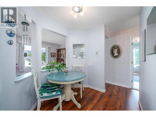 878 Bernard Avenue Unit# 103, Kelowna, BC - Indoor Photo Showing Dining Room