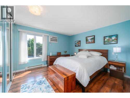 878 Bernard Avenue Unit# 103, Kelowna, BC - Indoor Photo Showing Bedroom