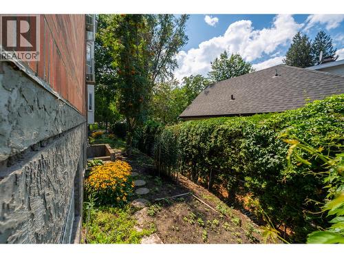 878 Bernard Avenue Unit# 103, Kelowna, BC - Outdoor