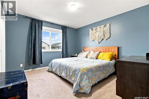 435 Blakeney Crescent, Saskatoon, SK - Indoor Photo Showing Bedroom