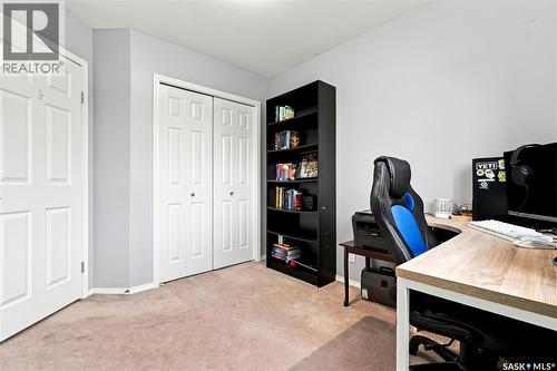 435 Blakeney Crescent, Saskatoon, SK - Indoor