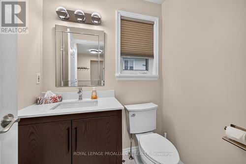 Main level Poweder Room - 388 Brock Street, Brockville, ON - Indoor Photo Showing Bathroom