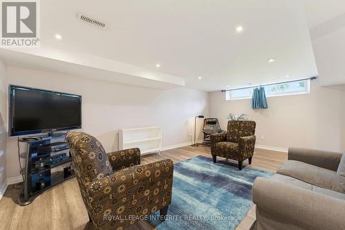 2393 Iris Street, Ottawa, ON - Indoor Photo Showing Other Room