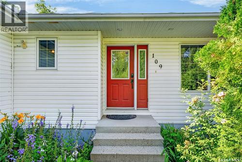 109 1St Avenue E, Vanscoy, SK - Outdoor With Exterior
