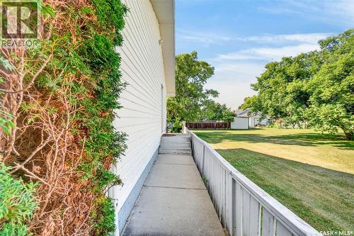 109 1St Avenue E, Vanscoy, SK - Outdoor
