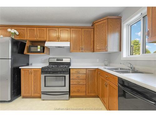 219 Greenfield Lane, Chatham, ON 