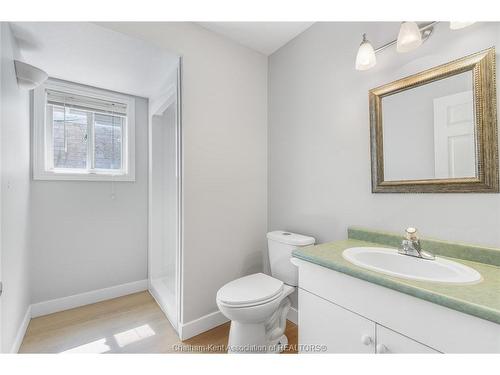219 Greenfield Lane, Chatham, ON 