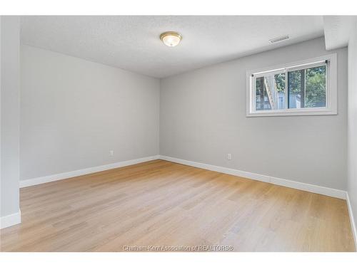 219 Greenfield Lane, Chatham, ON 