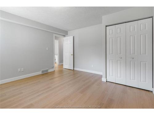 219 Greenfield Lane, Chatham, ON 